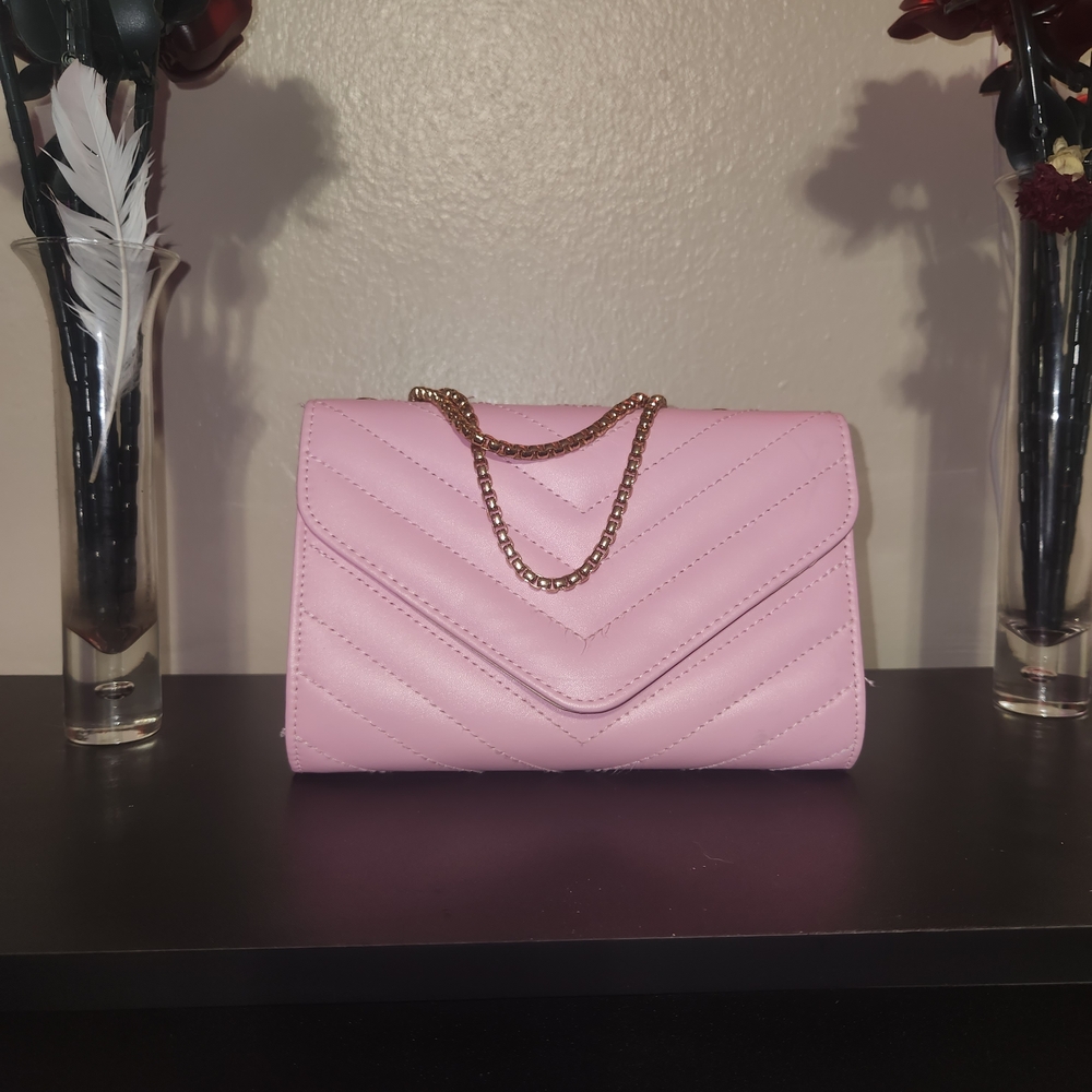 Chic Quilted Pink Chain Shoulder Bag